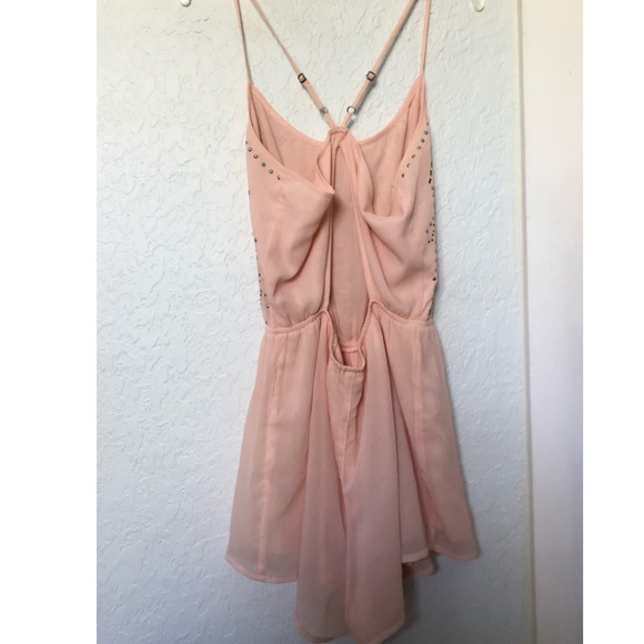 Hollister Light Pink Romper - Picture 2 of 5